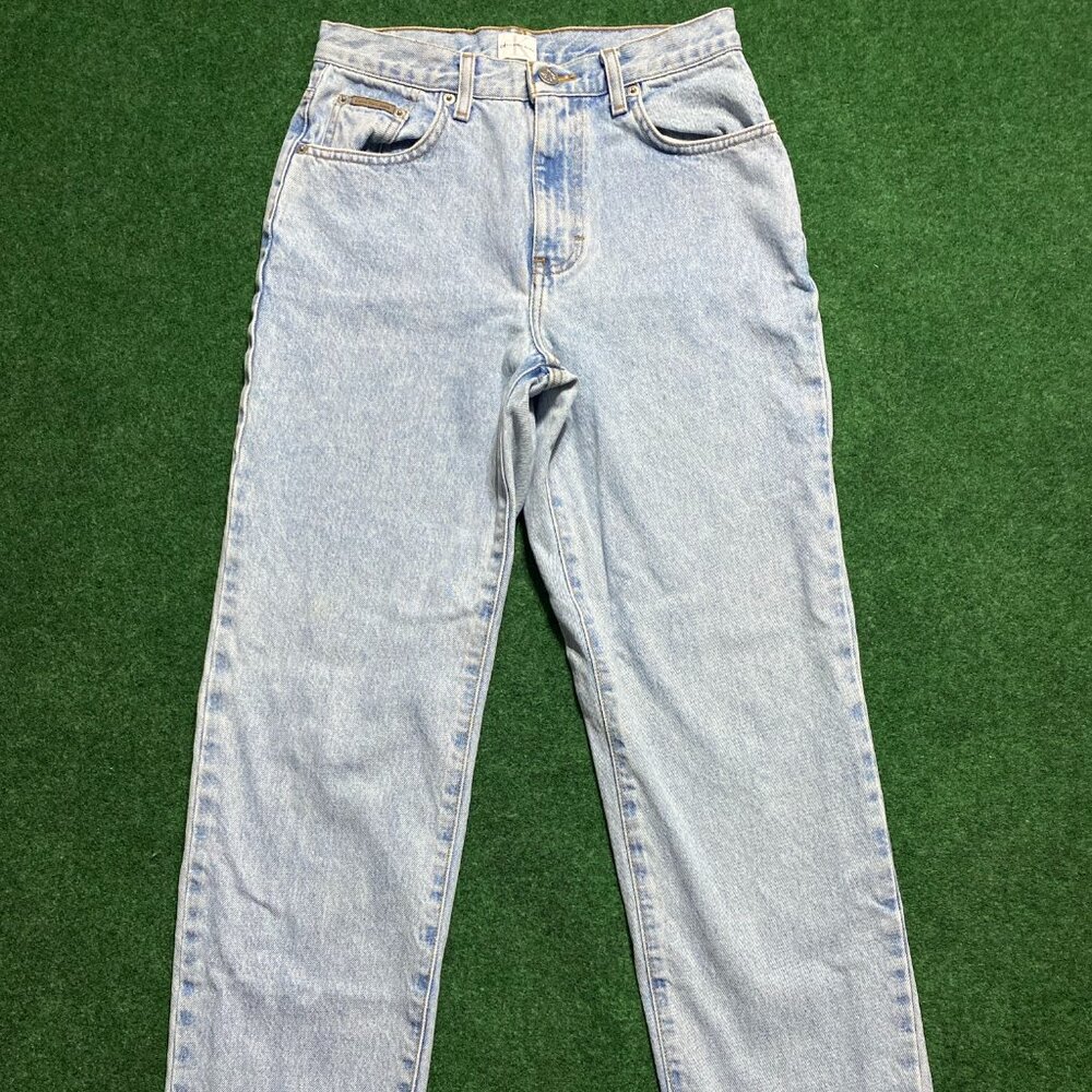 Vintage Women’s Calvin Klein Easy Fit Zipper Fly Jeans US 4 Enzyme Wash